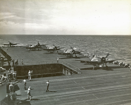 F6F Hellcats on Essex F6F Hellcats on Essex