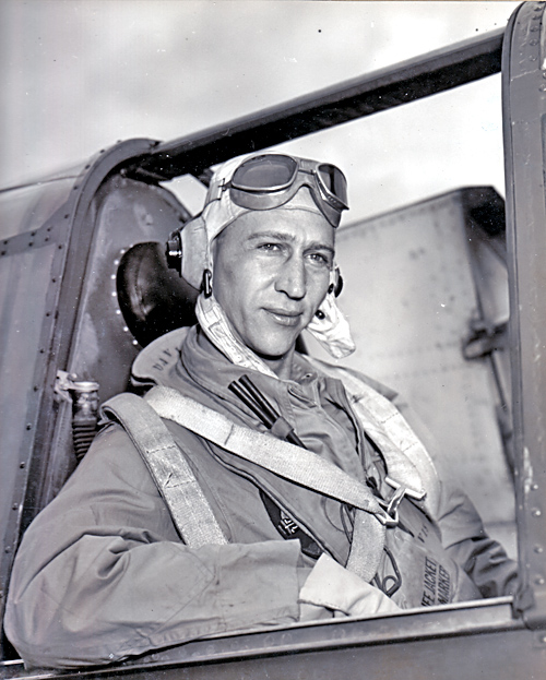 Lt Paul J. Davis, VT-4 Lt Paul J. Davis, VT-4